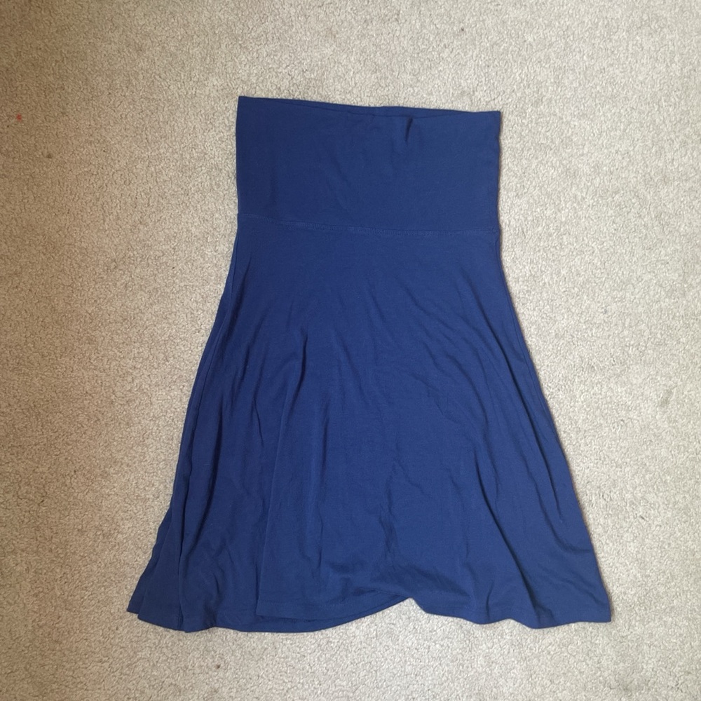Navy skirt